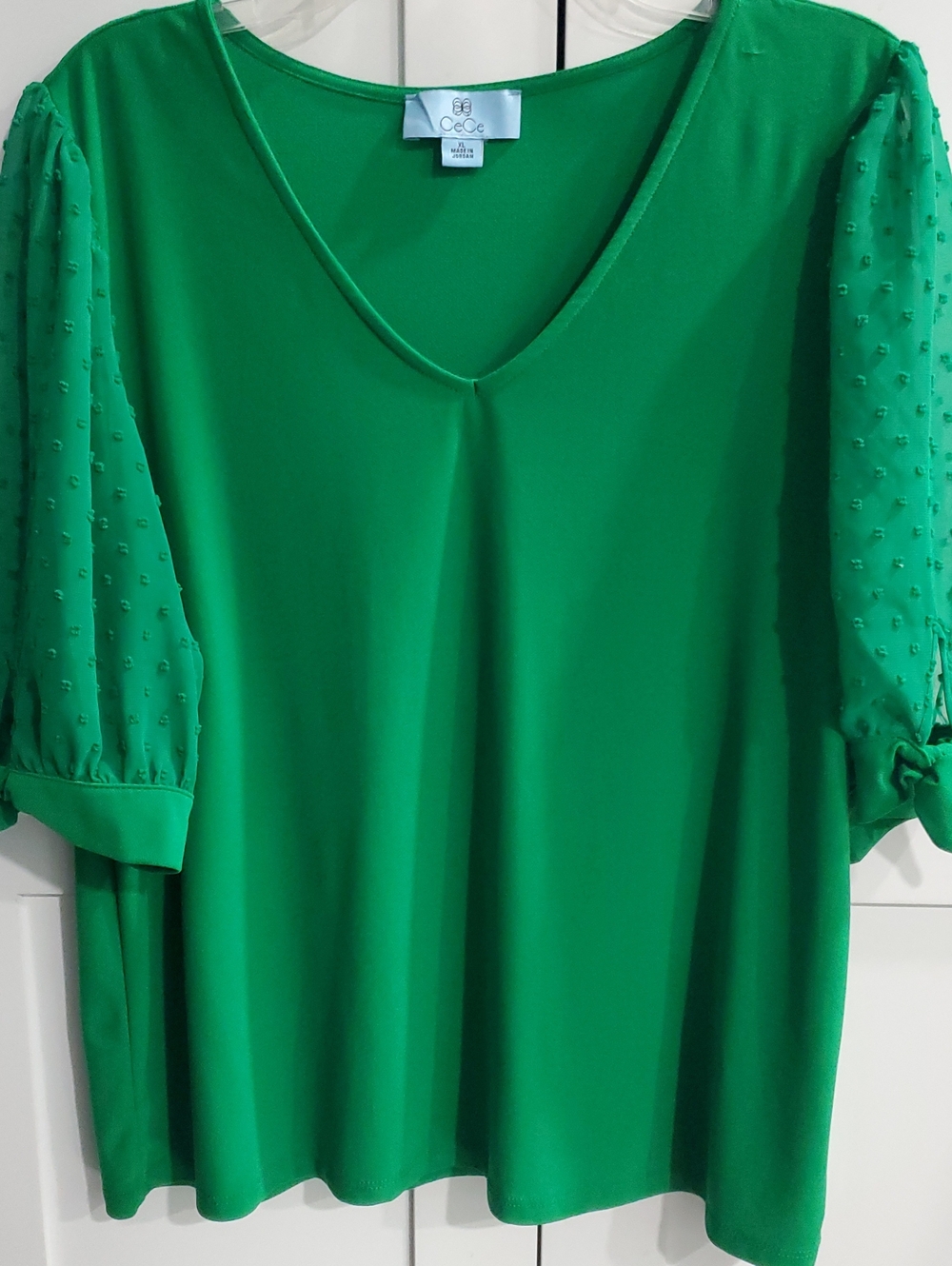 CeCe Emerald Green V-Neck Blouse with Textured Puff Sleeves